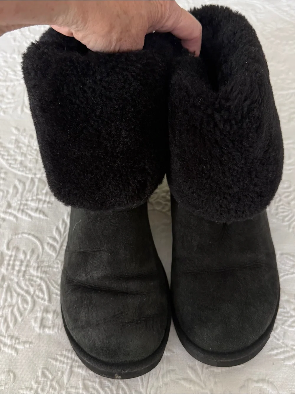 UGG Black Fur Trim Shearling Winter Boots size 6